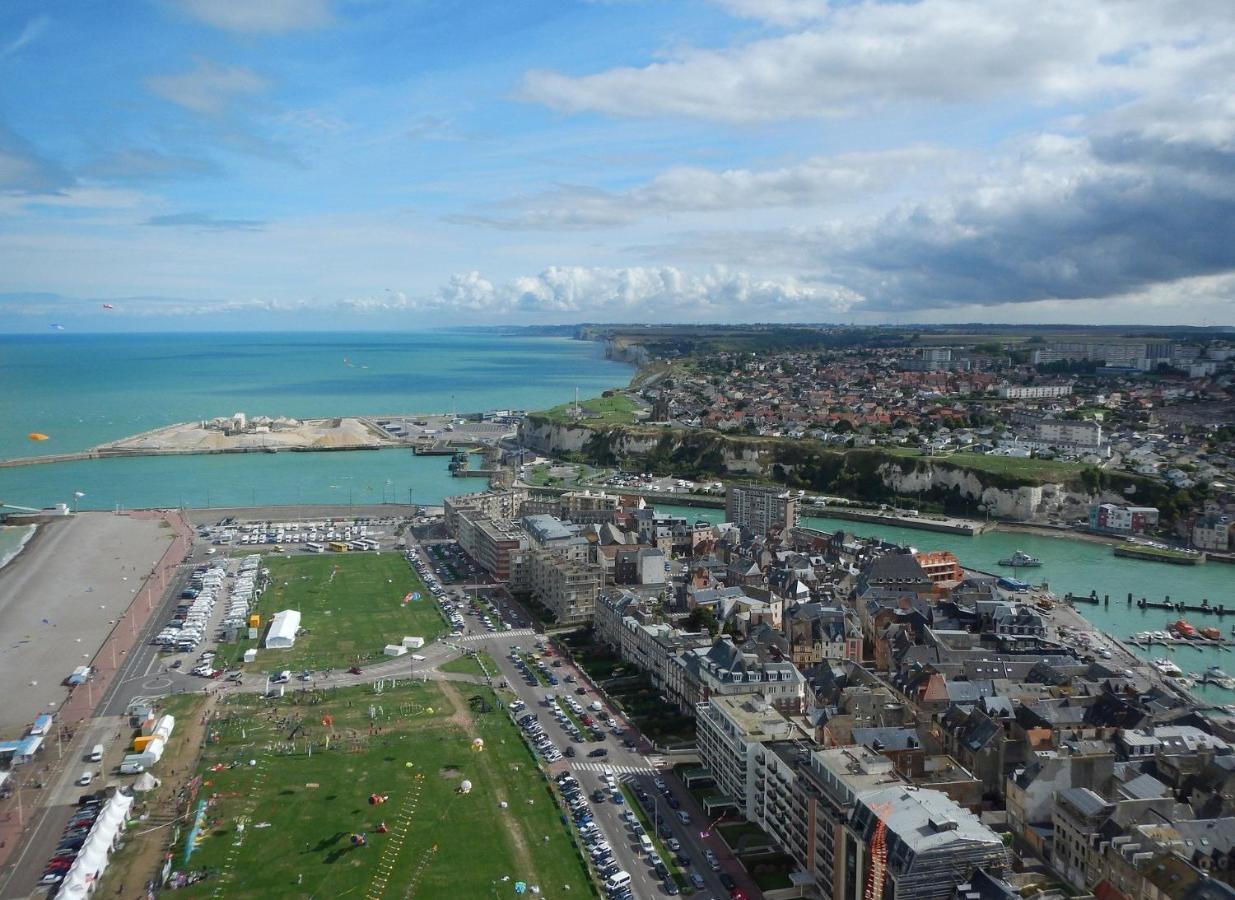 Toutes voiles dehors - Vue mer&château - Cosy Dieppe Exterior foto