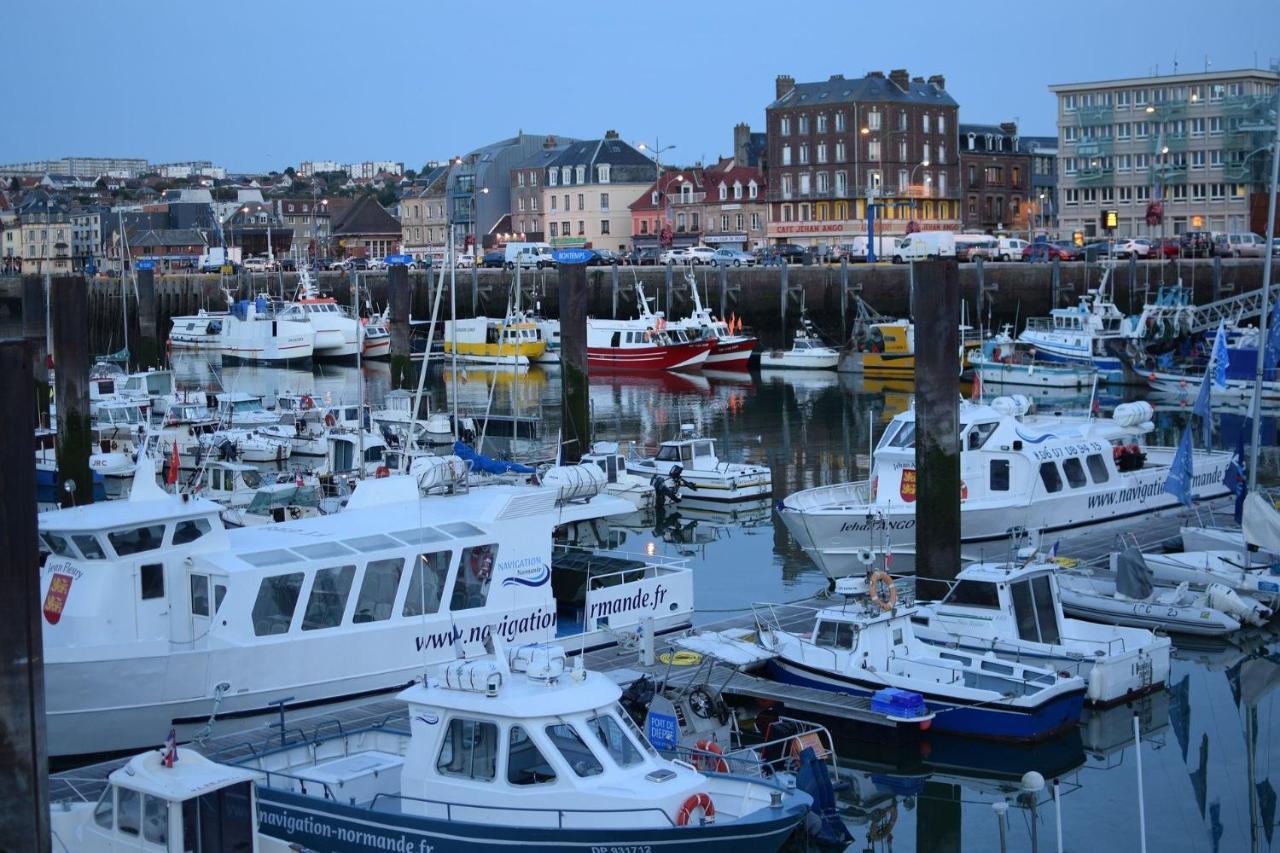 Toutes voiles dehors - Vue mer&château - Cosy Dieppe Exterior foto